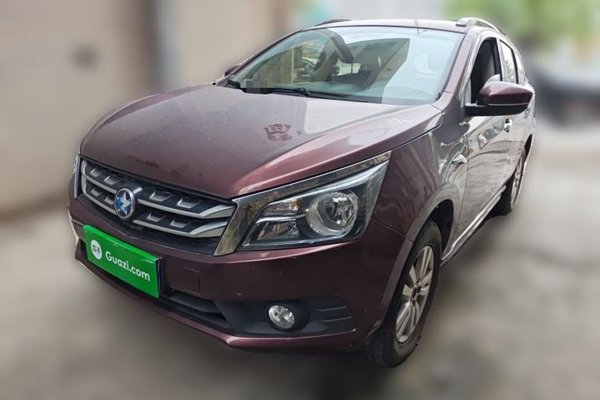 Venucia T70 · 2016 год