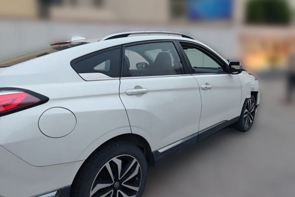 Venucia T90 2018, 51800 км, за 6137 USD - фото 6