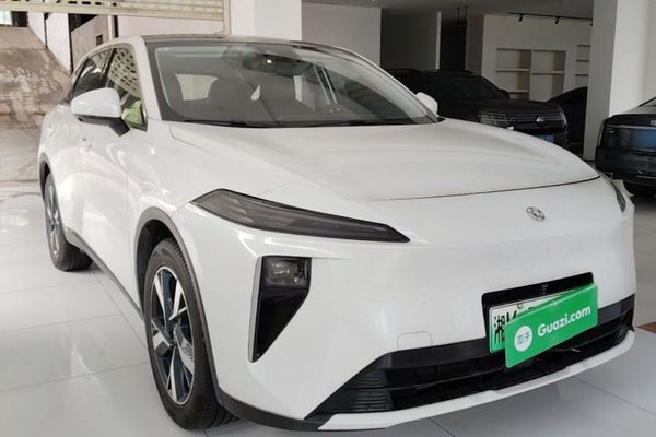 Venucia V DD-i 2025, 6400 км, за 14566 USD