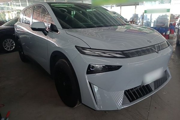 Venucia VX6 2024, 142200 км, за 11149 USD