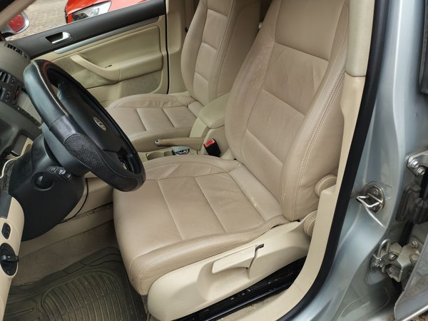 Volkswagen Sagitar 2010, 101400 км, за 3149 USD - фото 16