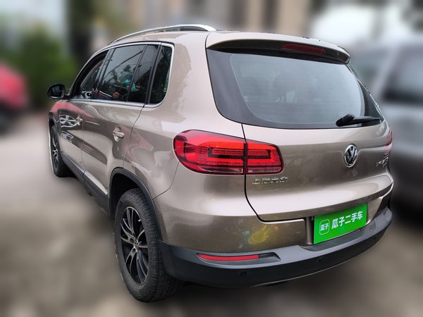 Volkswagen Tiguan 2013, 162200 км, за 5443 USD