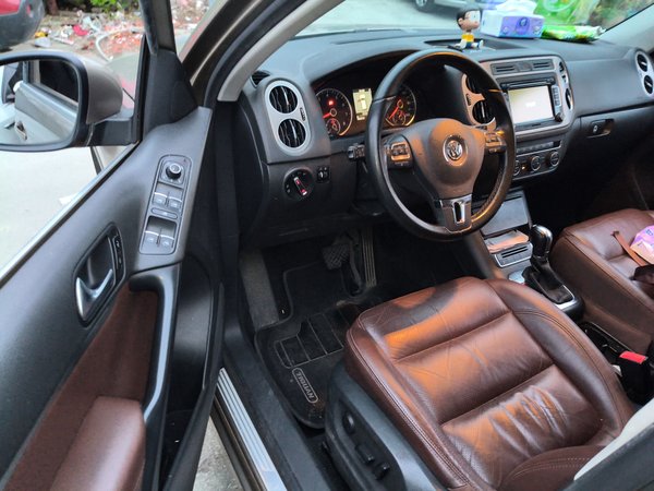 Volkswagen Tiguan 2013, 162200 км, за 5443 USD - фото 17