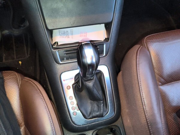 Volkswagen Tiguan 2013, 162200 км, за 5443 USD - фото 15