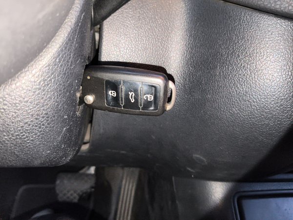 Volkswagen Tiguan 2013, 162200 км, за 5443 USD - фото 9