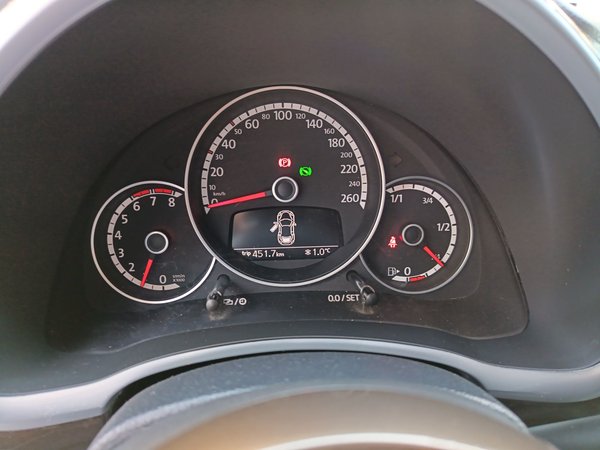 Volkswagen Beetle 2014, 80600 км, за 7684 USD - фото 12