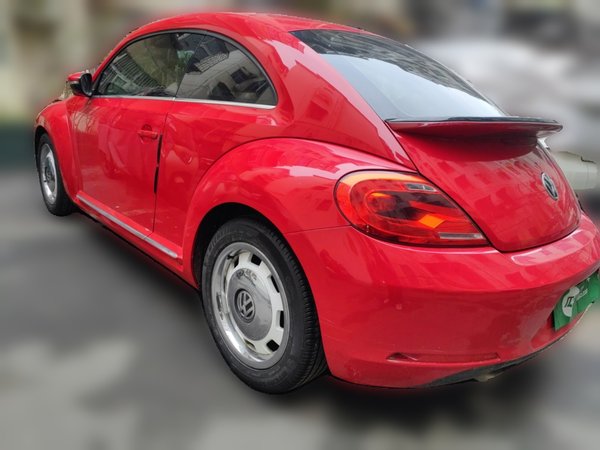 Volkswagen Beetle 2015, 68400 км, за 11602 USD
