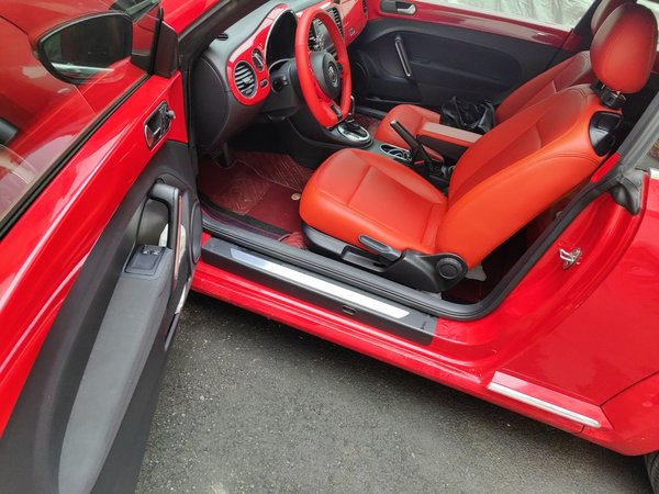 Volkswagen Beetle 2015, 68400 км, за 11602 USD - фото 17