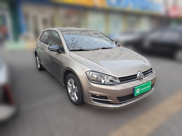 Volkswagen Golf 2017, 81800 км, за 8157 USD
