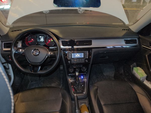 Volkswagen Bora 2018, 40300 км, за 7753 USD - фото 10