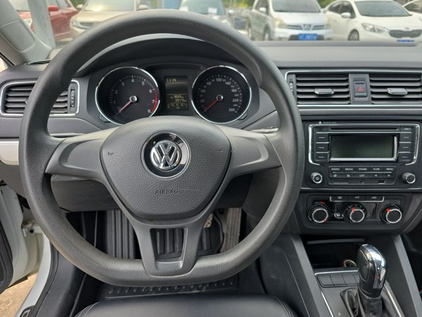 Volkswagen Sagitar 2018, 99500 км, за 9168 USD - фото 14