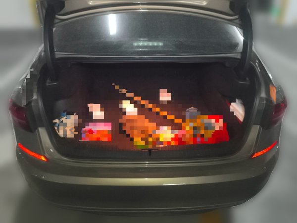 Volkswagen Passat 2019, 73400 км, за 14024 USD - фото 20