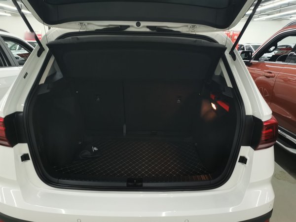 Volkswagen Tharu 2020, 86800 км, за 13195 USD - фото 22