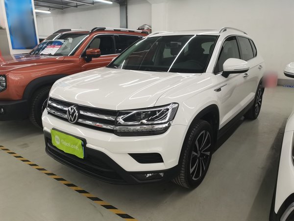 Volkswagen Tharu · 2020 год