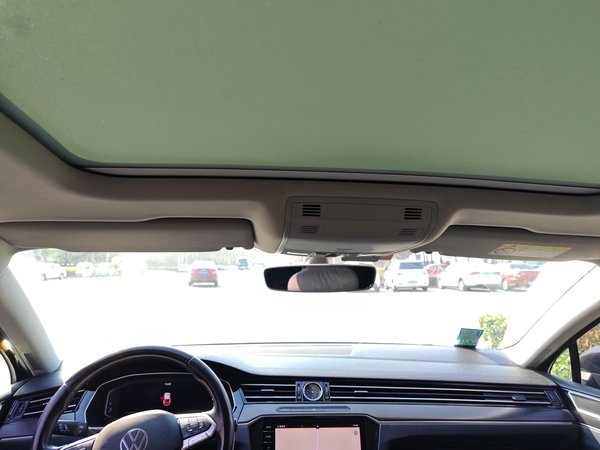 Volkswagen Magotan 2020, 88800 км, за 15871 USD - фото 19