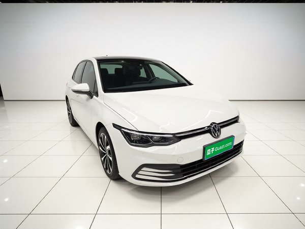 Volkswagen Golf · 2021 год