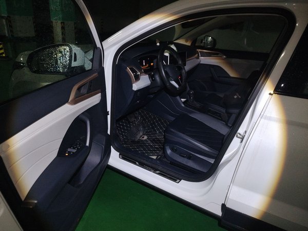 Volkswagen Tharu 2023, 18700 км, за 17574 USD - фото 17