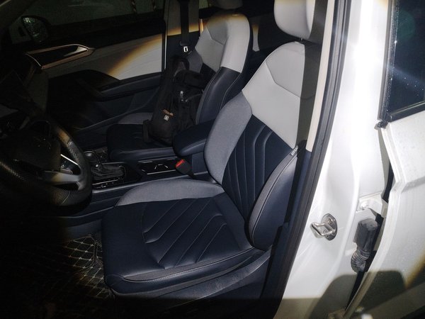 Volkswagen Tharu 2023, 18700 км, за 17574 USD - фото 16