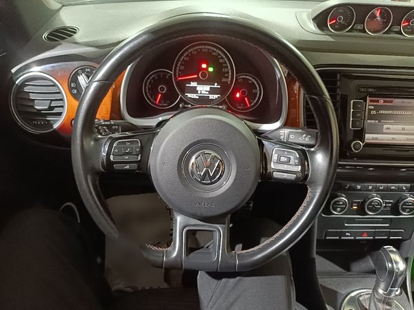 Volkswagen Beetle 2013, 109200 км, за 13175 USD - фото 14