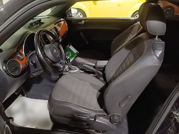 Volkswagen Beetle 2013, 109200 км, за 13175 USD - фото 18