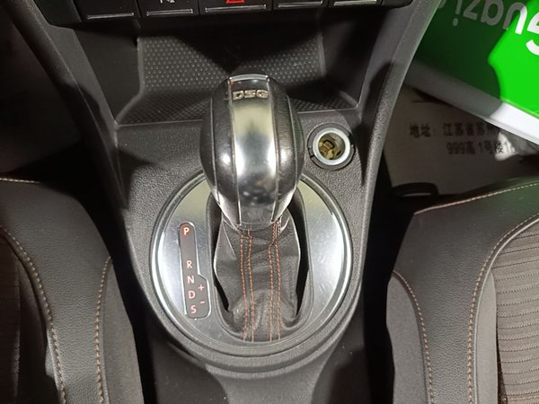 Volkswagen Beetle 2013, 109200 км, за 13175 USD - фото 17