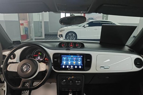 Volkswagen Beetle 2013, 83100 км, за 10574 USD - фото 13