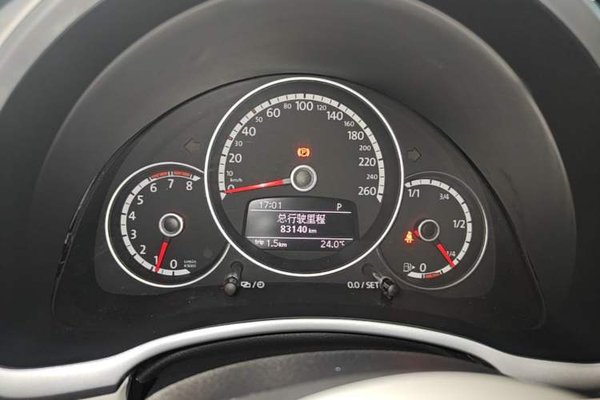 Volkswagen Beetle 2013, 83100 км, за 10574 USD - фото 15