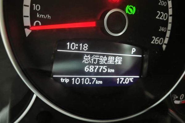 Volkswagen Beetle 2014, 68800 км, за 10158 USD - фото 11