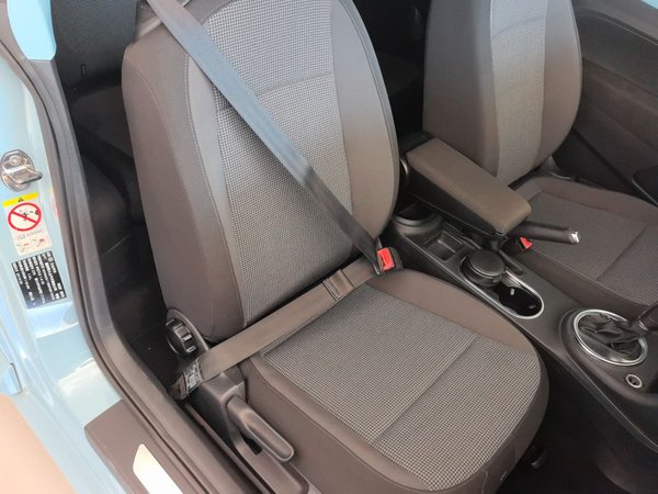 Volkswagen Beetle 2015, 163000 км, за 8928 USD - фото 23