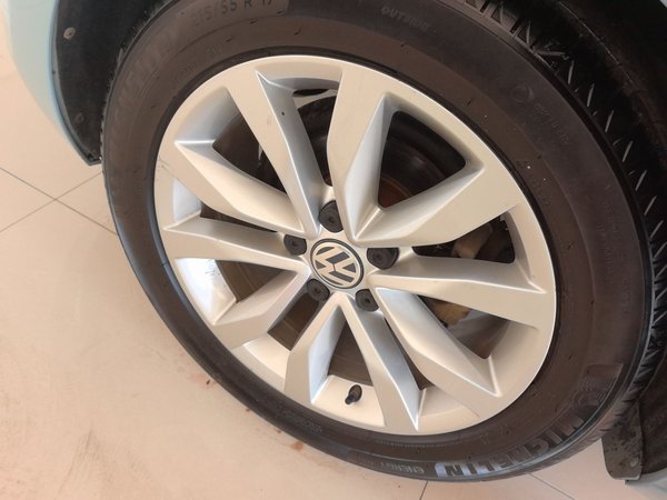 Volkswagen Beetle 2015, 163000 км, за 8928 USD - фото 10