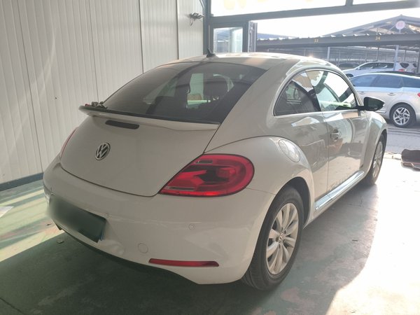Volkswagen Beetle 2015, 83000 км, за 11340 USD - фото 6