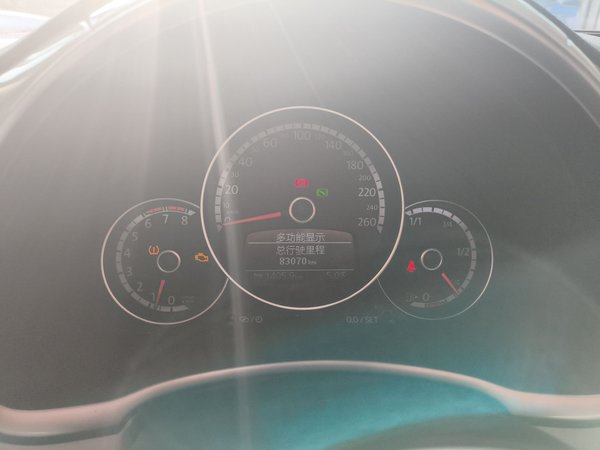 Volkswagen Beetle 2015, 83000 км, за 11340 USD - фото 11