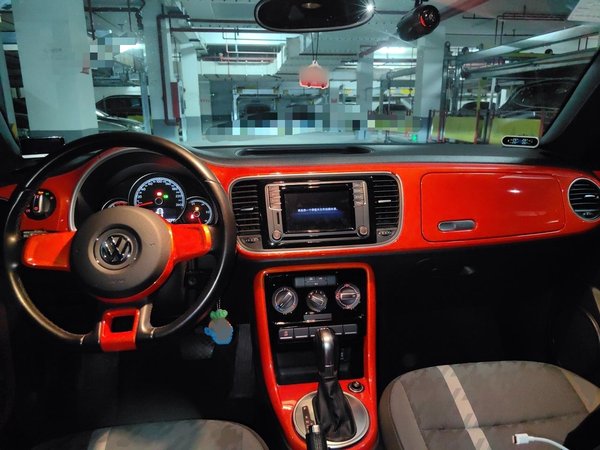 Volkswagen Beetle 2017, 81800 км, за 9215 USD - фото 10