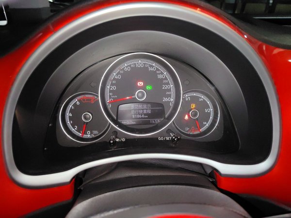 Volkswagen Beetle 2017, 81800 км, за 9215 USD - фото 12