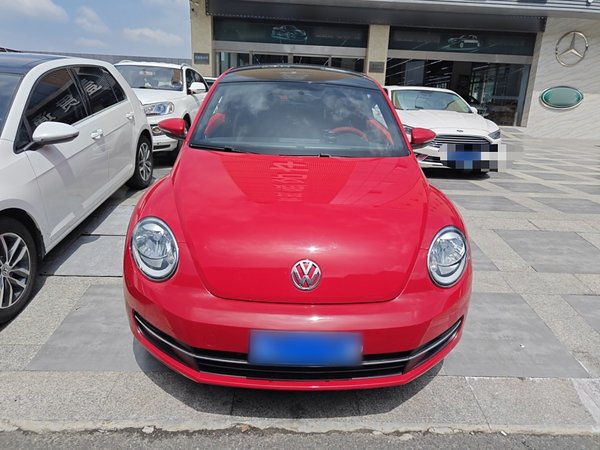 Volkswagen Beetle 2017 180TSI Yile Edition, 2017 года