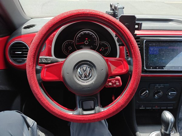 Volkswagen Beetle 2017, 76200 км, за 10538 USD - фото 14