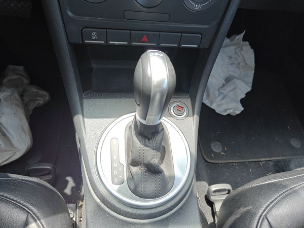 Volkswagen Beetle 2017, 76200 км, за 10538 USD - фото 17