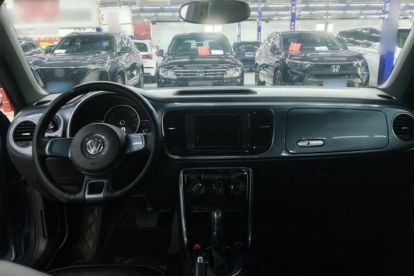 Volkswagen Beetle 2018, 48200 км, за 13719 USD - фото 8