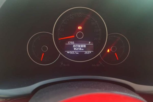 Volkswagen Beetle 2018, 95200 км, за 10722 USD - фото 13