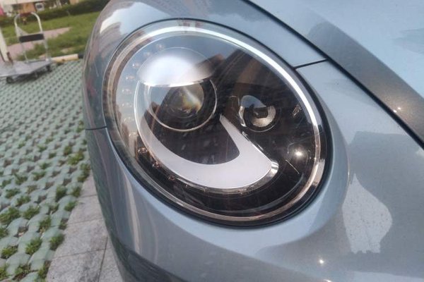 Volkswagen Beetle 2018, 87899 км, за 13426 USD - фото 7