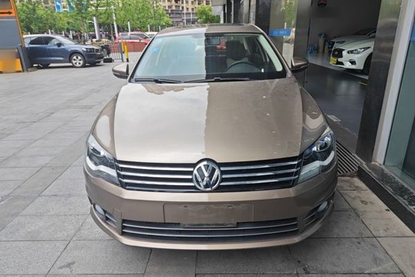 Volkswagen Bora 2014, 51700 км, за 6540 USD