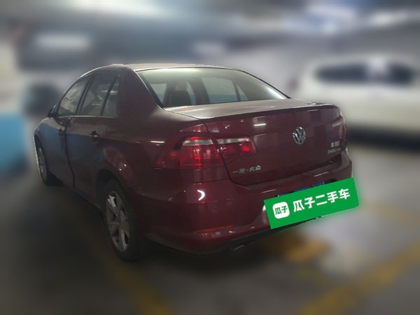 Volkswagen Bora 2014, 75300 км, за 4193 USD