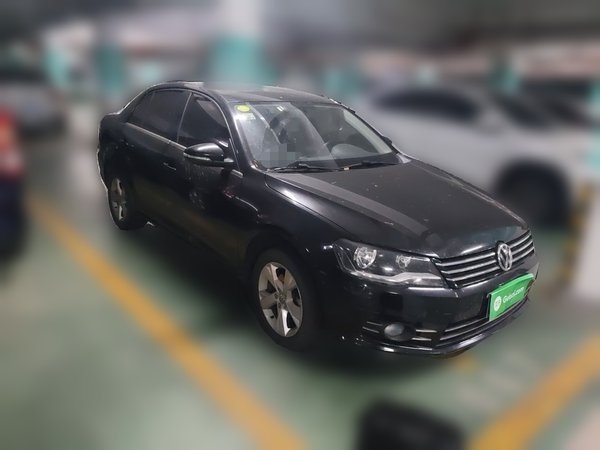 Volkswagen Bora 2014, 175200 км, за 3787 USD
