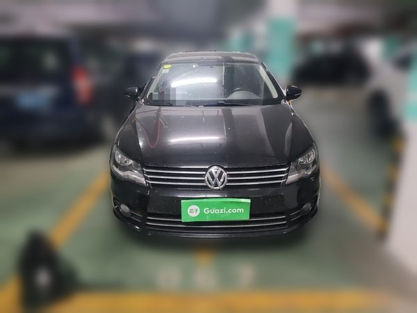 Volkswagen Bora 2014, 175200 км, за 3787 USD