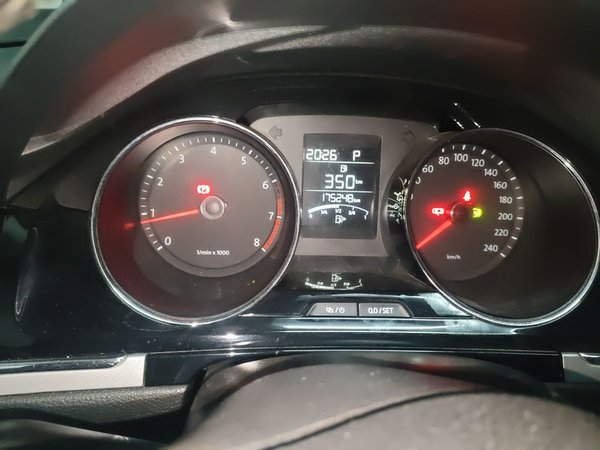Volkswagen Bora 2014, 175200 км, за 3787 USD - фото 12