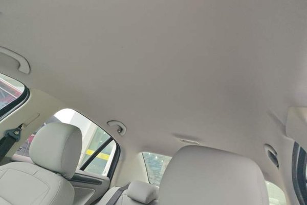 Volkswagen Bora 2014, 82500 км, за 4346 USD - фото 10