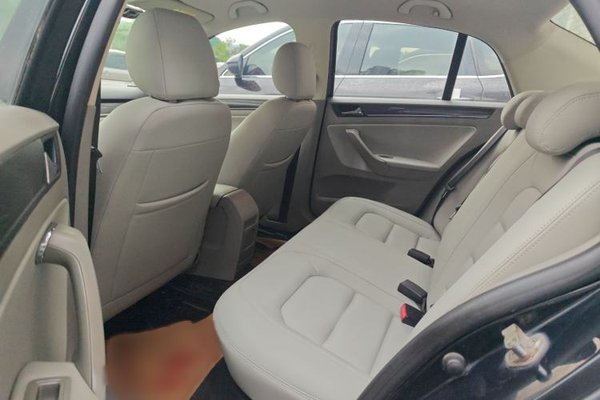 Volkswagen Bora 2014, 82500 км, за 4346 USD - фото 12