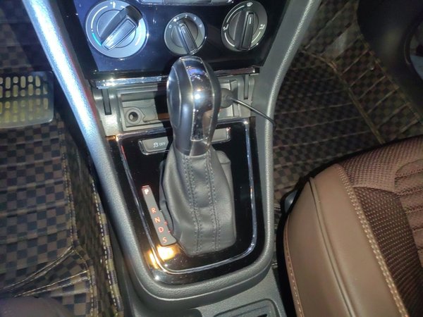 Volkswagen Bora 2014, 57100 км, за 4250 USD - фото 15