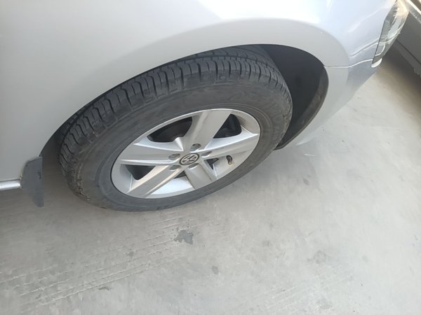Volkswagen Bora 2014, 74700 км, за 6320 USD