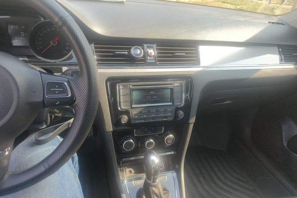 Volkswagen Bora 2015, 105800 км, за 6155 USD - фото 12